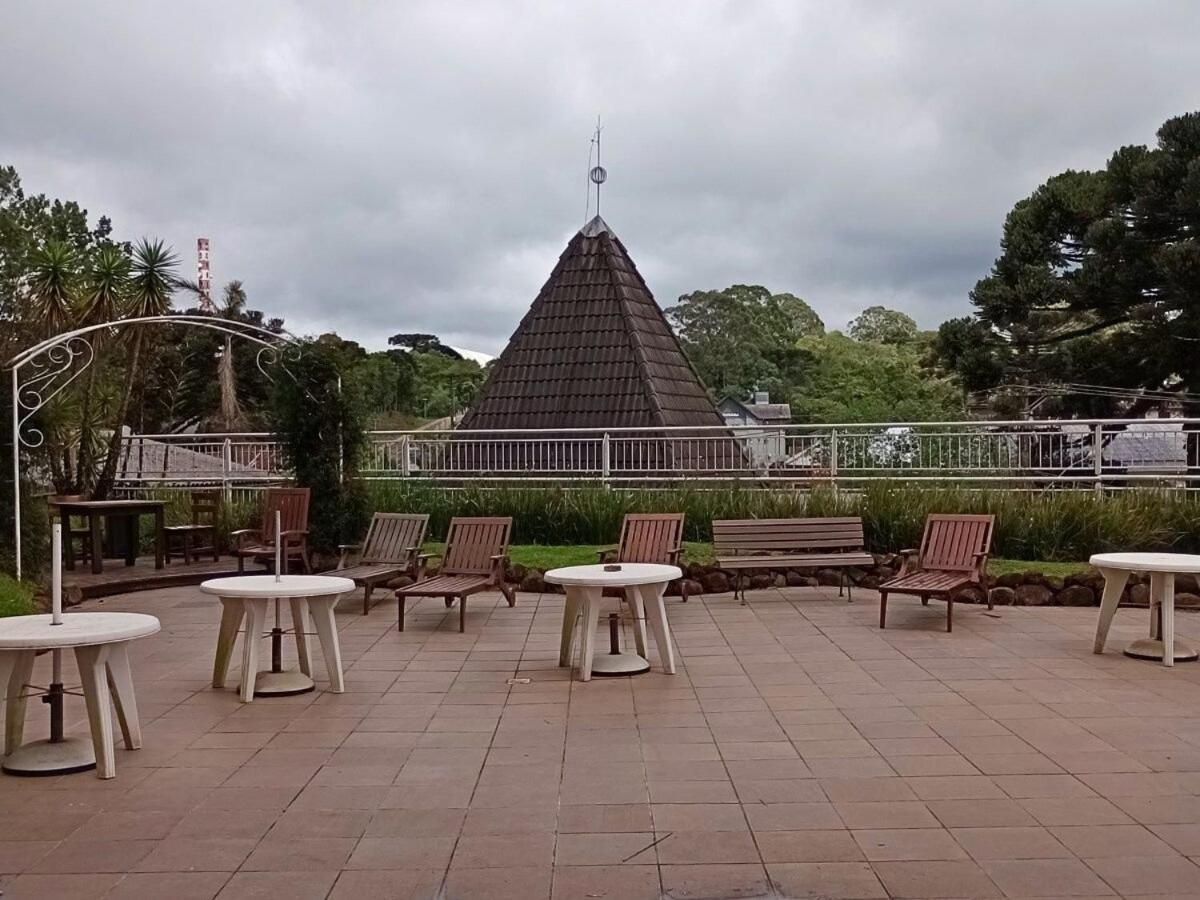 Apartamento No Residencial Village No Centro De Gramado, Com Piscina Aquecida E Hidromassagem Eksteriør billede